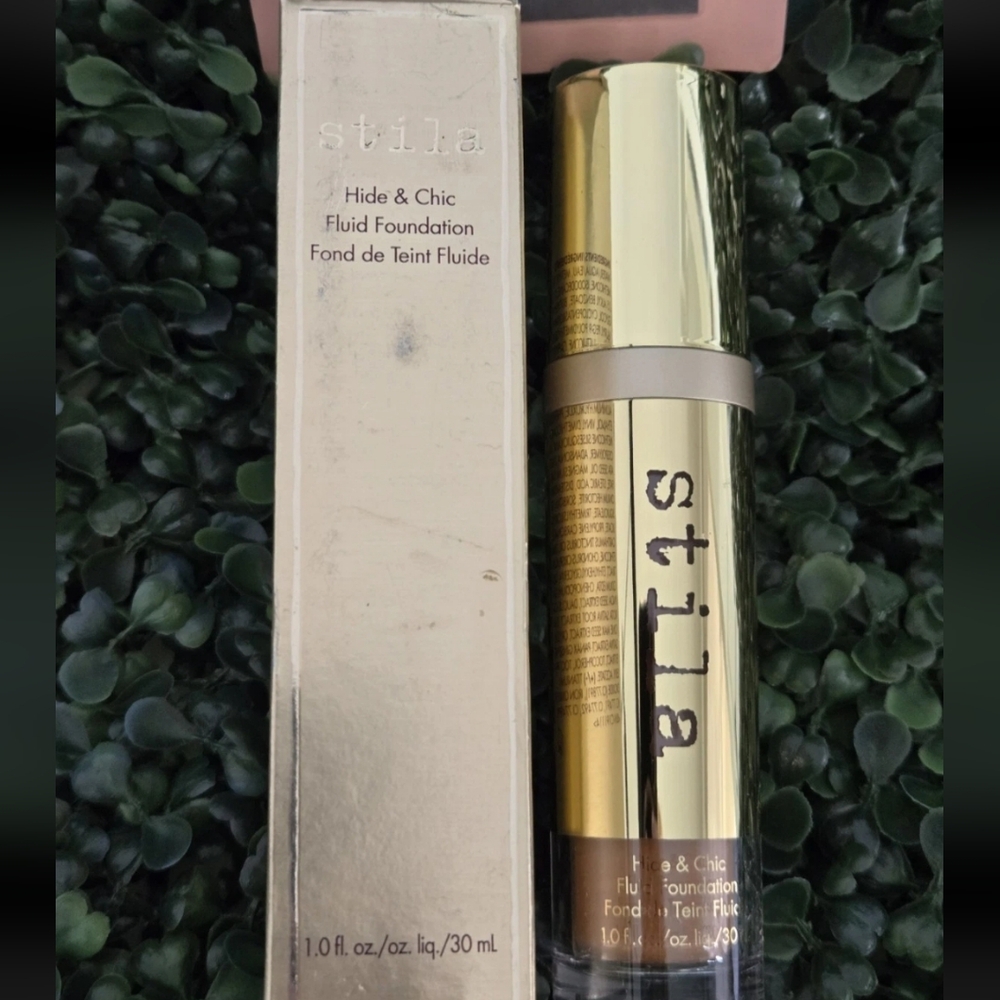 ​ STILA Hide & Chic Fluid Foundation • TAN/DEEP 3 • NIB • Weightless